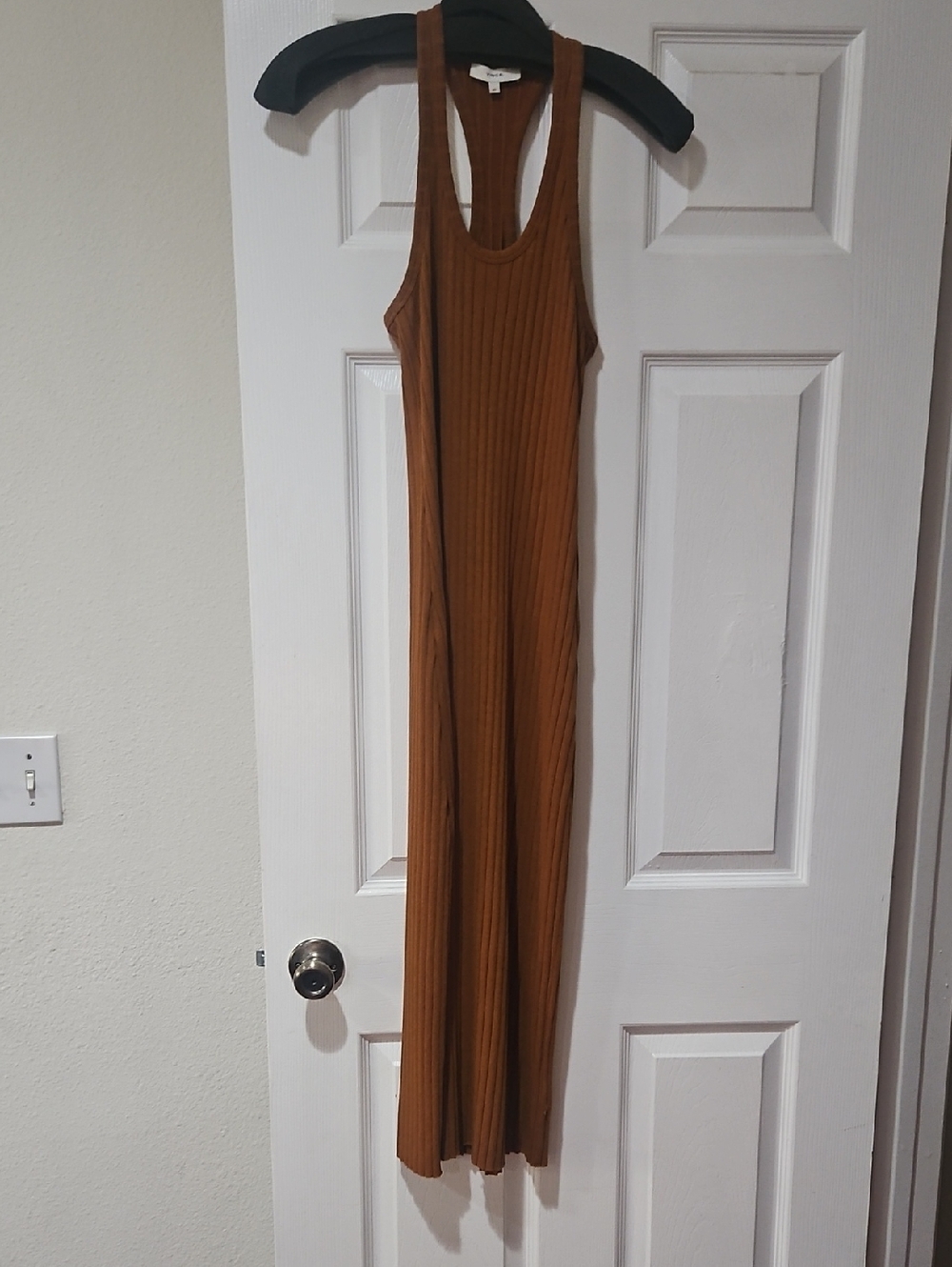 VINCE Ribbed Sleeveless Midi Tank Dress in Rust